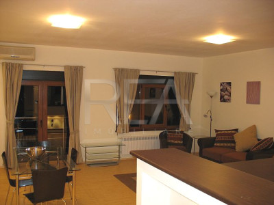 2 camere Polonă decomandat, centrală, et. 2, an 2007, metrou, 81 mp