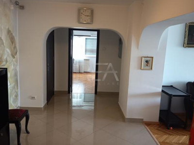 4 Camere | Bd. Unirii - Piața Alba Iulia | 93 mp Utili | Decomandat