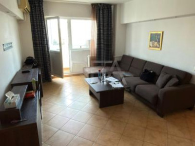 2 camere Ferdinand, an 1982, metrou, 54 mp, anvelopat