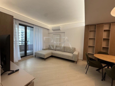 Apartament 3 camere | Complex Cortina North | Loc de parcare | Bloc Nou
