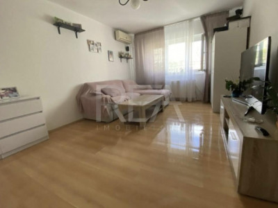 3 camere, et 4/4, bloc 1981, 68mp-Gorjului