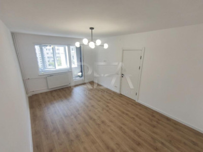 2 camere, et 8/10, 57 mp,  bloc 1979-Lujerului
